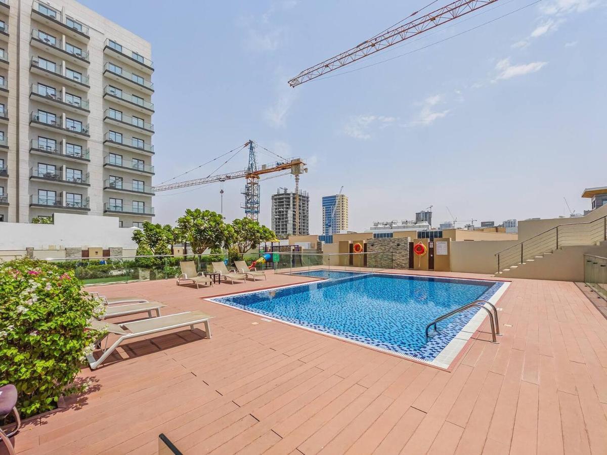 Primestay - G24 Tower 1br Plus Maids In Jvc Appartement *